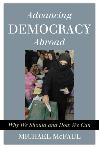 Cover des Buchs: Advancing Democracy Abroad
